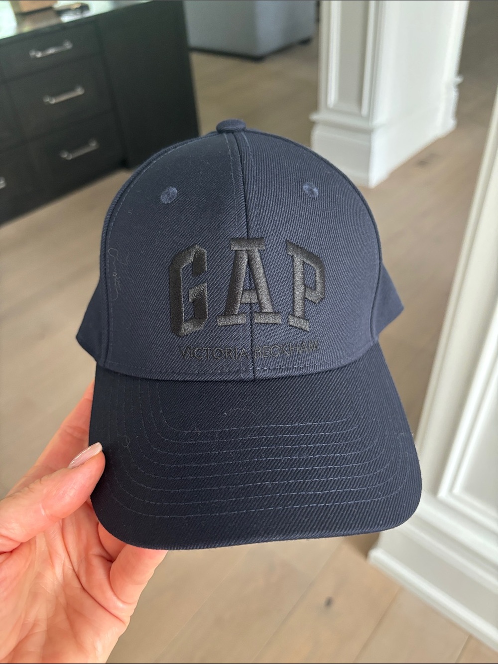 Gap X Victoria Beckham hat